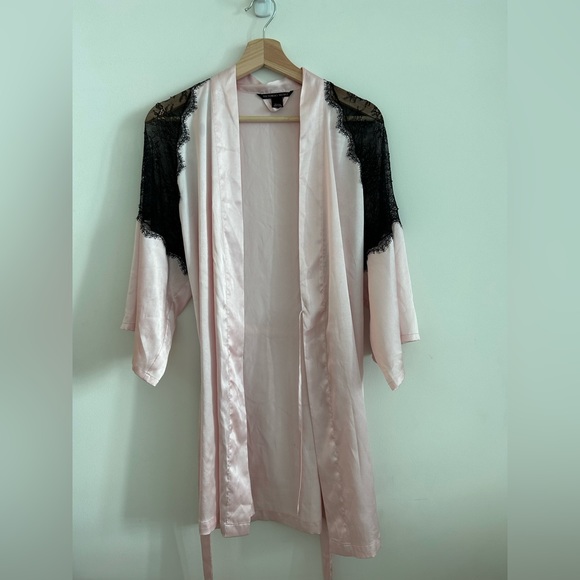 Victoria's Secret Other - Victorias Secret Satin Robe